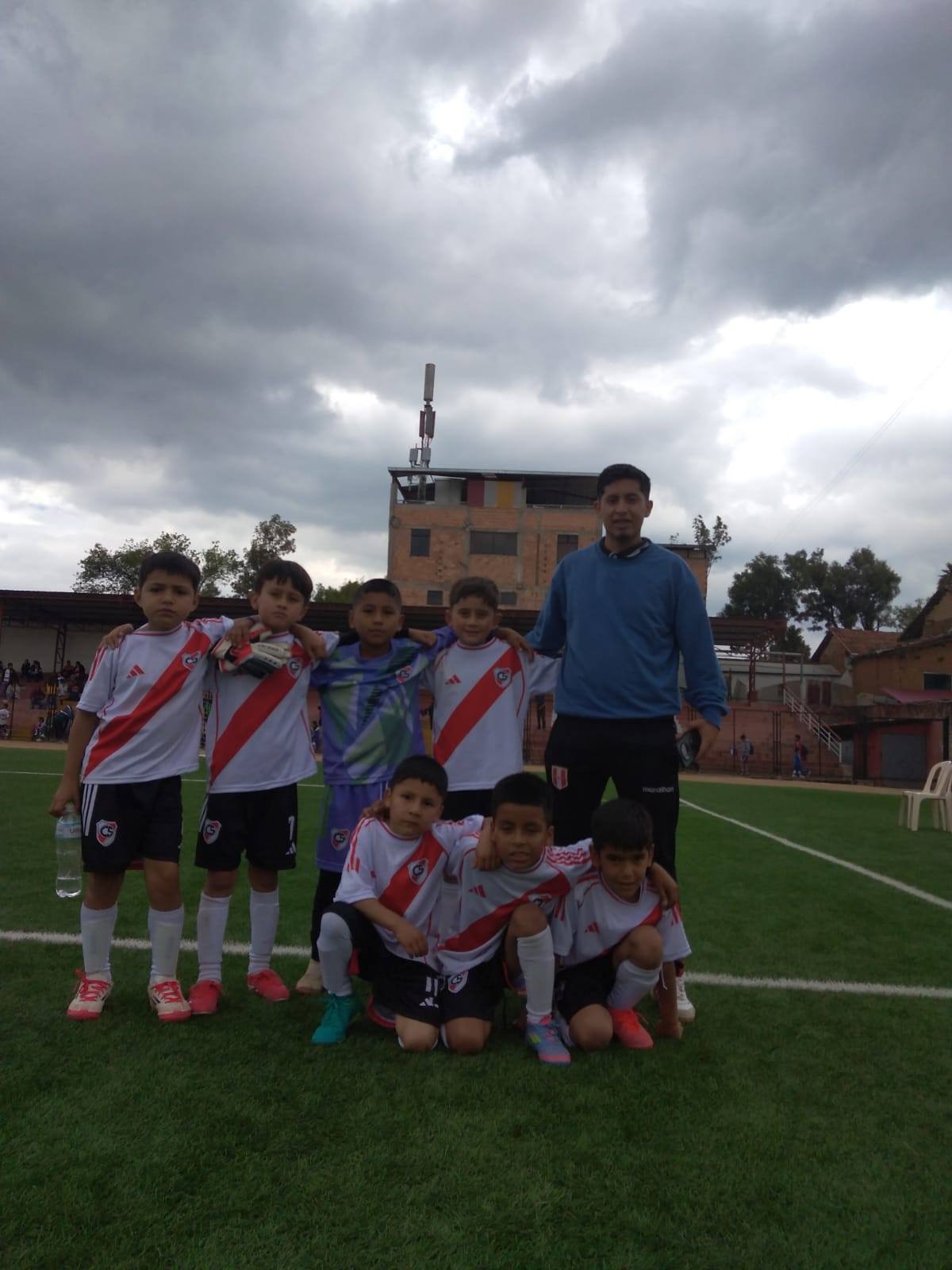 Nuestra Escuela Formativa de Menores participó en el torneo “Creciendo con el Fútbol»